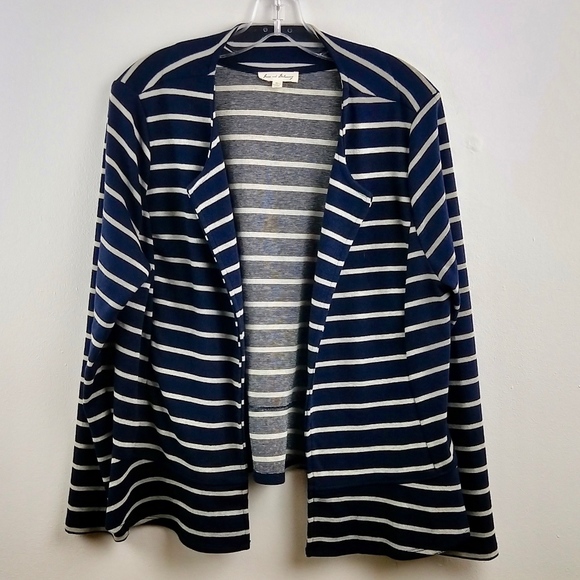 Jane and Delancey Sweaters - Jane and Delancey Ruffle Hem Striped Cardigan XL Jane and Delancey Sweaters - Jane and Delancey Ruffle Hem Striped Cardigan XL